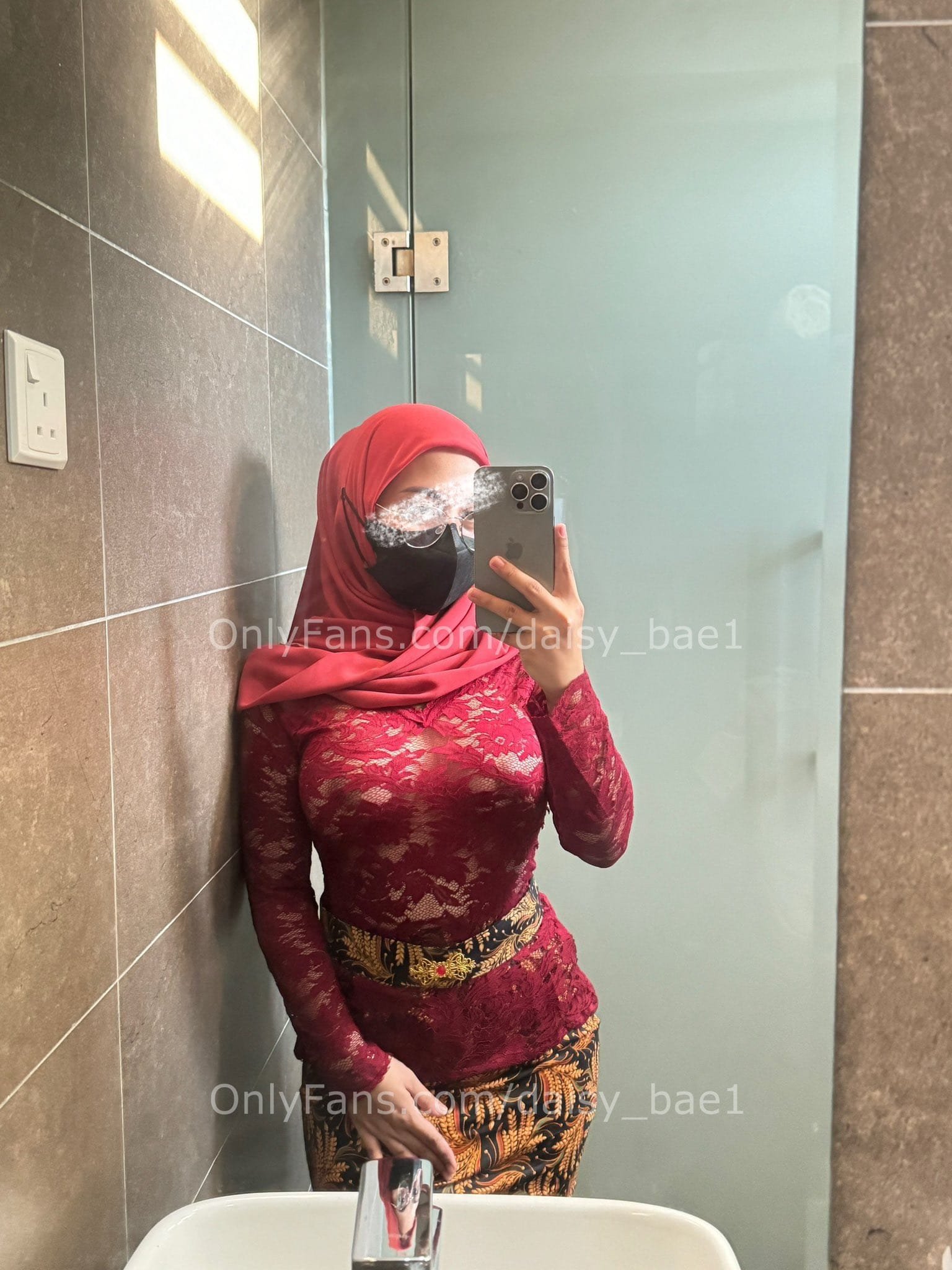 Daisy Bae 1 Tele tobrutpedia